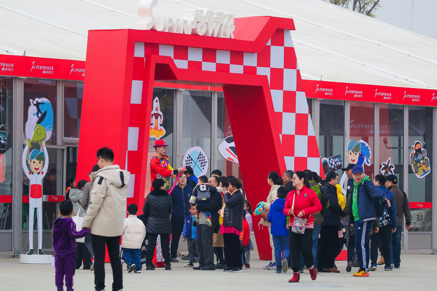 2019東風(fēng)風(fēng)神中國(guó)汽摩運(yùn)動(dòng)大會(huì)圓滿落幕 江城速度譜寫賽車新傳奇(圖12)